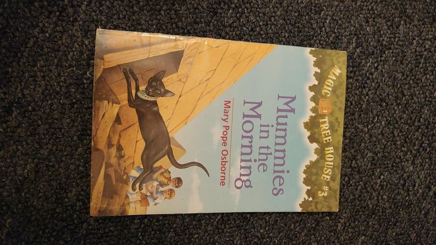 Mummies in the Morning (Magic Tree House (R))