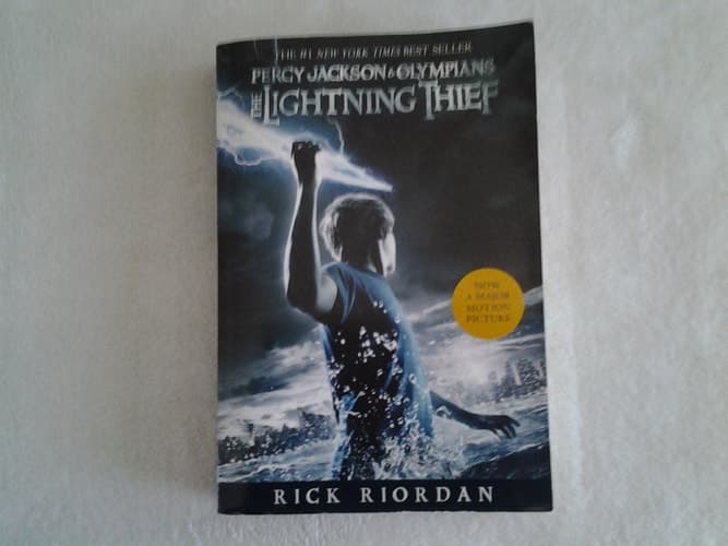 Percy Jackson and the Olympians, Book One: Lightning Thief, The (Movie Tie-In Edition)